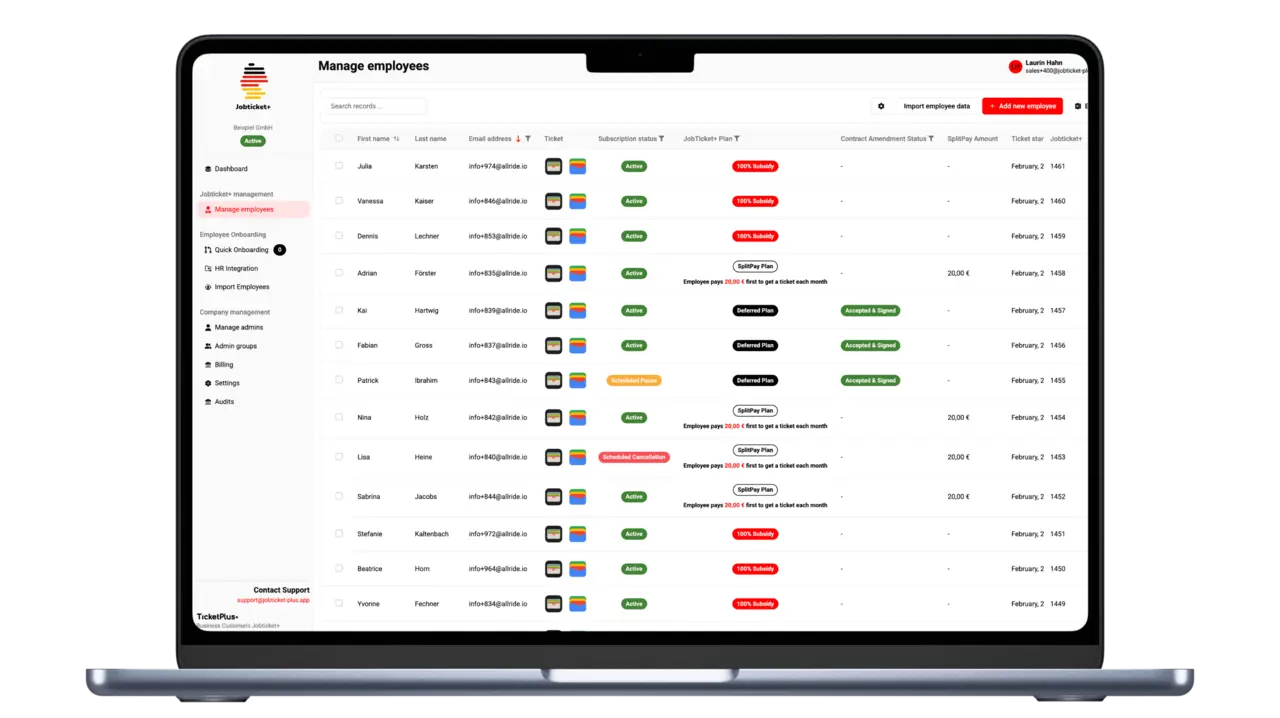 Jobticket+ HR-Dashboard mit HR-Integrationen Jobticket+ HR-Dashboard zur Mitarbeitenden-Verwaltung mit HRIS-Integrationen auf dem Laptop